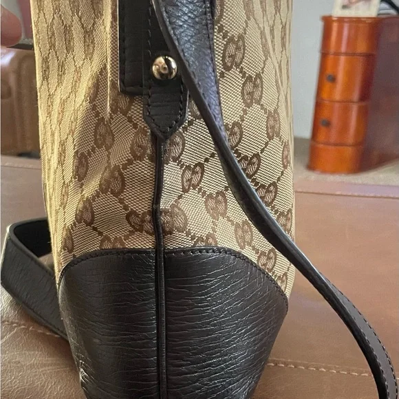 Gucci Hasler horse bit bag like new - Picture 7 of 10